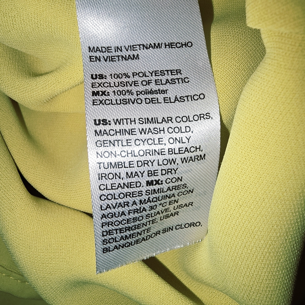 Chico's Women's Yellow Button-Up Blouse - Picture 8 of 8